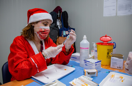 Covid, quarantena breve, domani il Governo incontra il Cts
