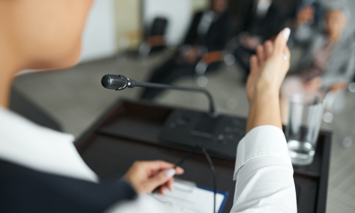 Comunicazione, crolla al 50,8% occupazione femminile nel settore