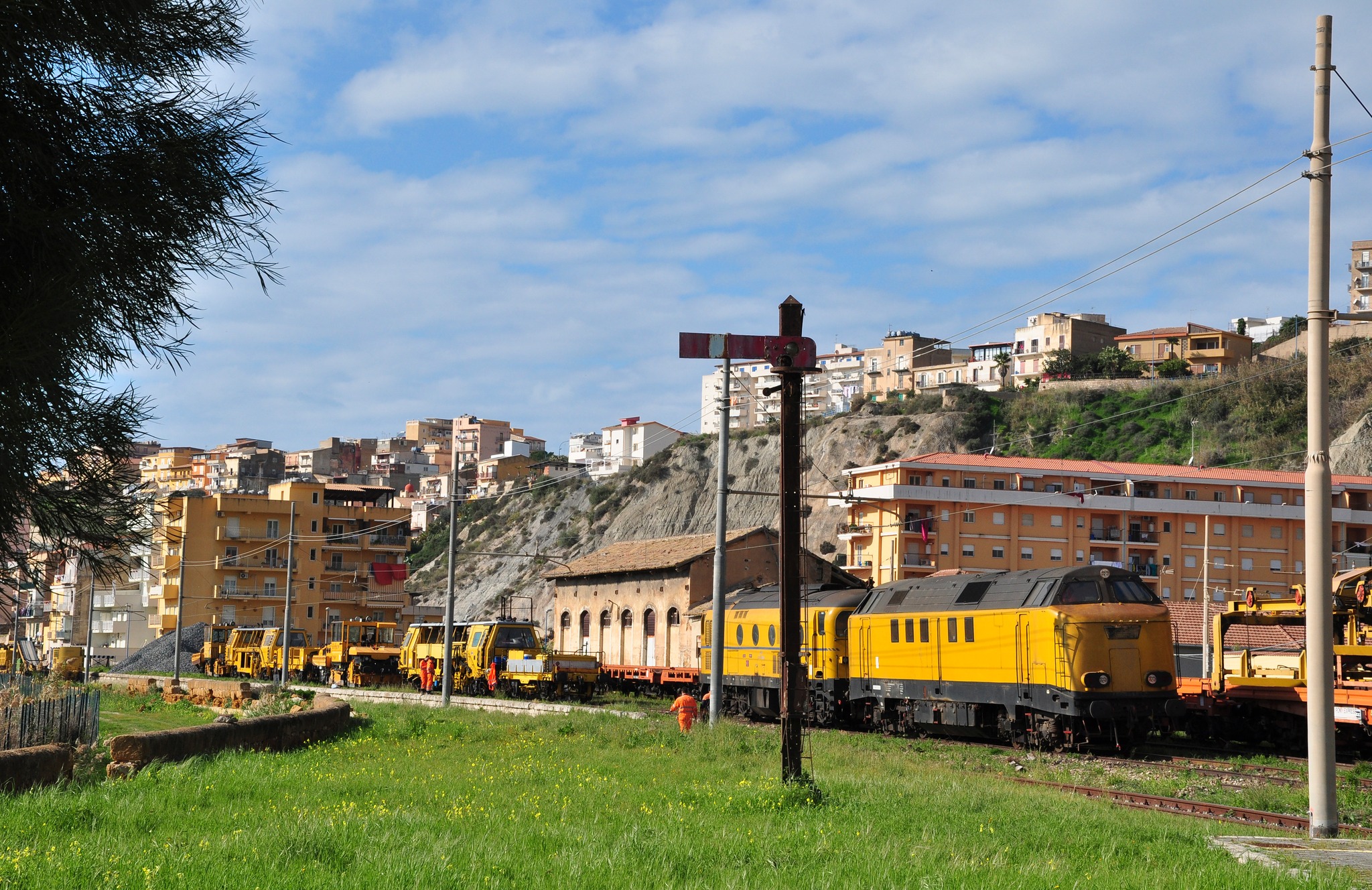 Lavori di riqualificazione nella stazione di Porto Empedocle