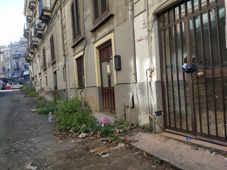 Nel 2020 il boato e il crollo: via Castromarino, monta la protesta