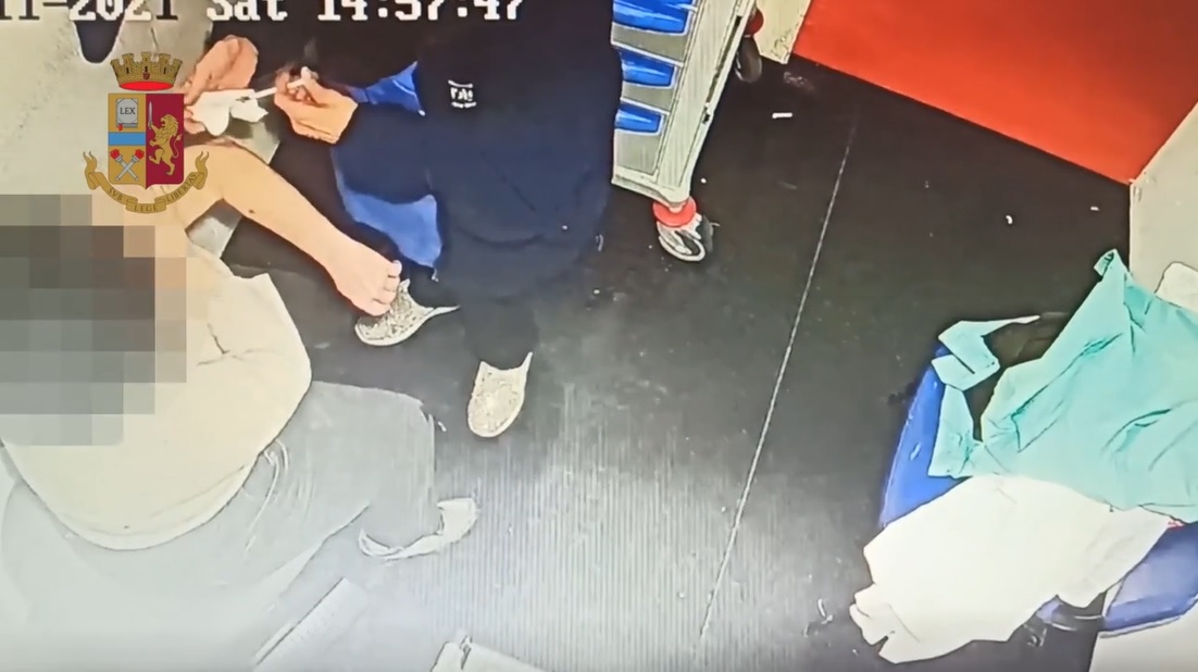 False vaccinazioni Palermo, un’altra infermiera scoperta dalle telecamere, arrestata