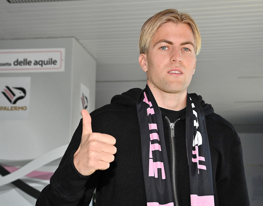 Calciomercato, colpo del Palermo: arriva Felici dal Lecce