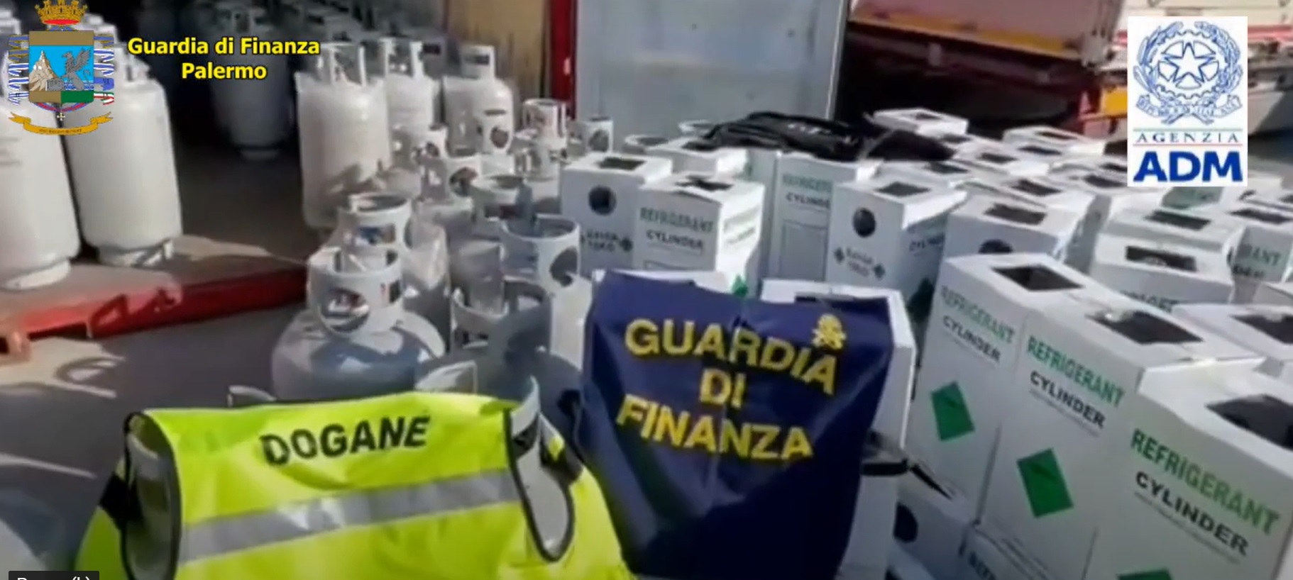 Palermo, al porto maxi sequestro di gas fluorurati a effetto serra Palermo, al porto maxi sequestro di gas fluorurati a effetto serra