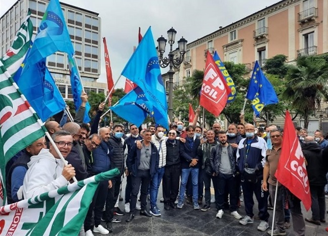Rifiuti, allarme Cgil sul lotto Centro: a rischio posti di lavoro