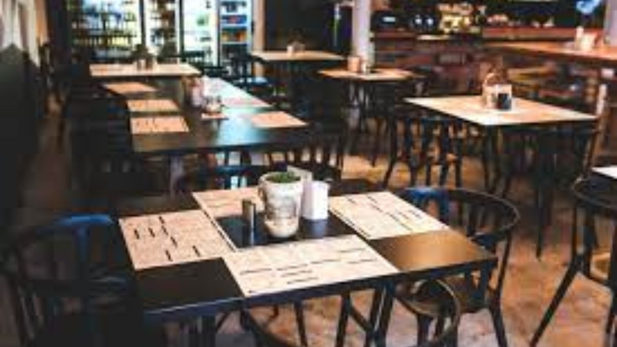 Ristorazione, -21 miliardi in consumi a causa del Covid: “Ulteriore stop non sarà assorbito”