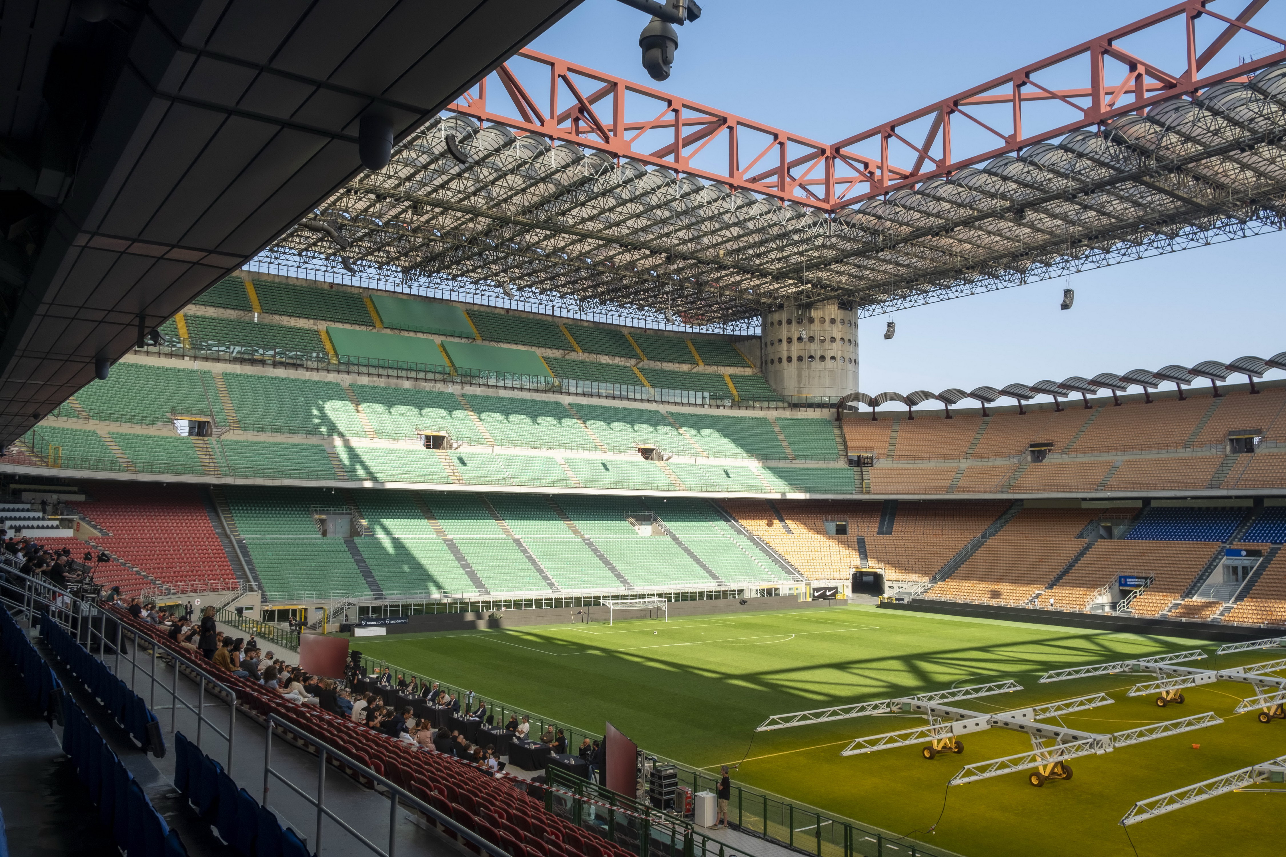 Stadi e palazzetti, da marzo possibile riapertura al 75% e 60% della capienza