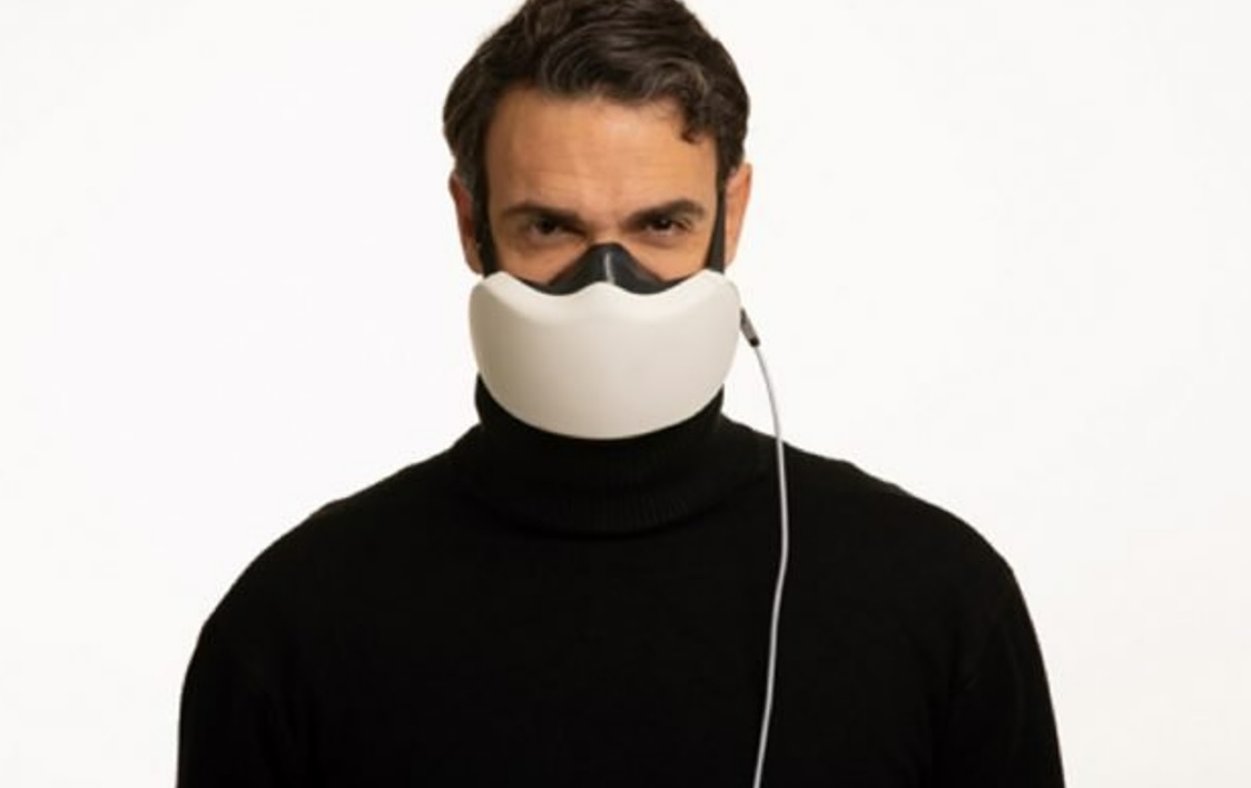 La super mascherina blocca Covid e varianti, come funziona e quanto costa