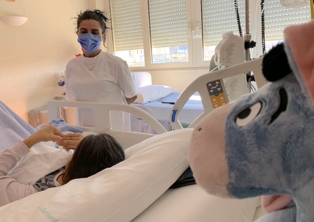 Padre detenuto in carcere dona rene a figlioletta, il trapianto salvavita