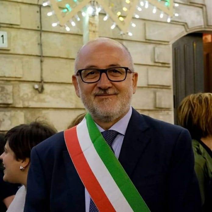 Sgravi e incentivi a chi fa figli, così Palazzolo combatte lo spopolamento