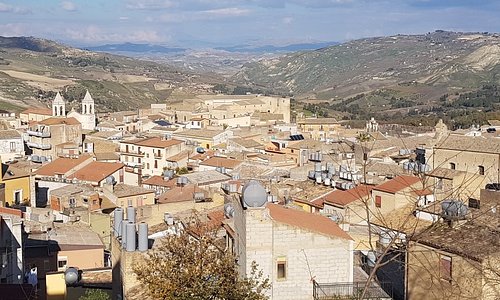 Racalmuto, rimpasto in Giunta da parte del sindaco Maniglia