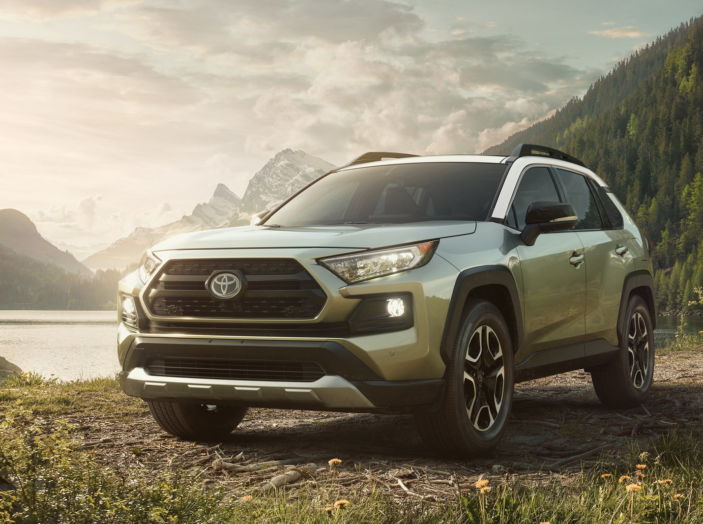 Toyota rende più ampia la propria gamma Suv con il nuovo Rav4 Adventure