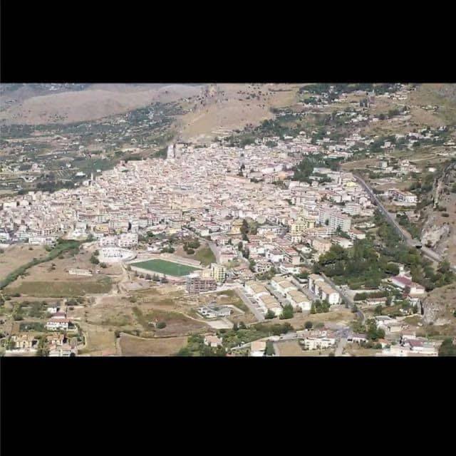 Borgetto verso la sfiducia, il sindaco Garofalo a rischio