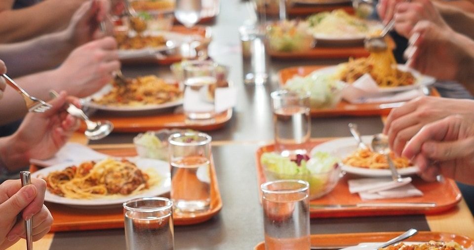 Augusta, la mensa scolastica torna in gestione al Comune