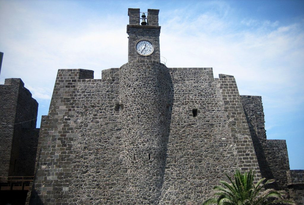 Il Castello di Pantelleria e il rimbalzo delle competenze