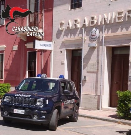 Ramacca, fratelli evadono dai domiciliari, arrestati