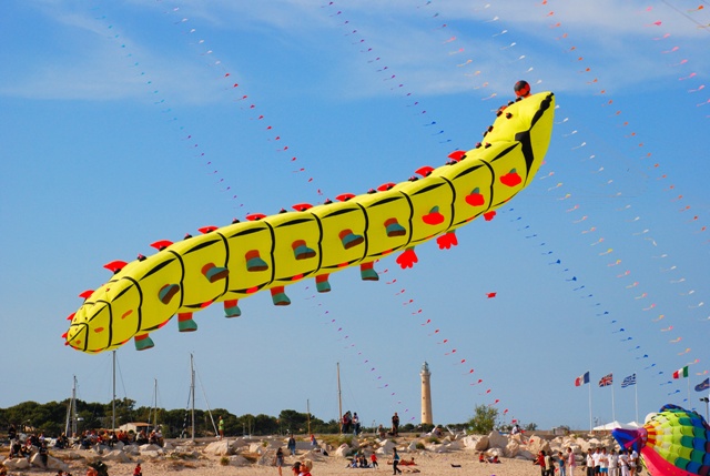 San Vito Lo Capo, torna il festival degli aquiloni