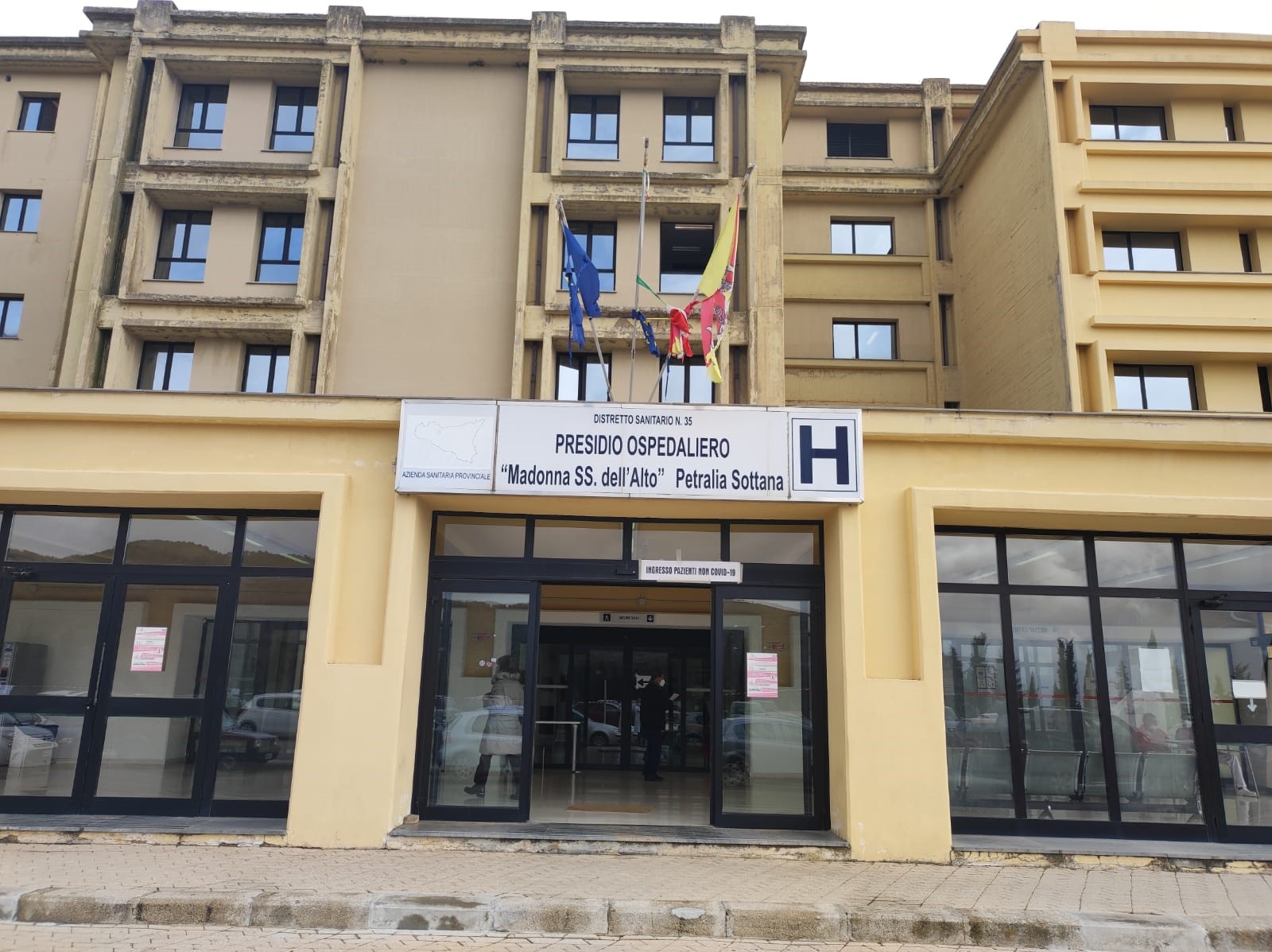 Madonie, proteste su caro vita e sanità, la risposta di Razza