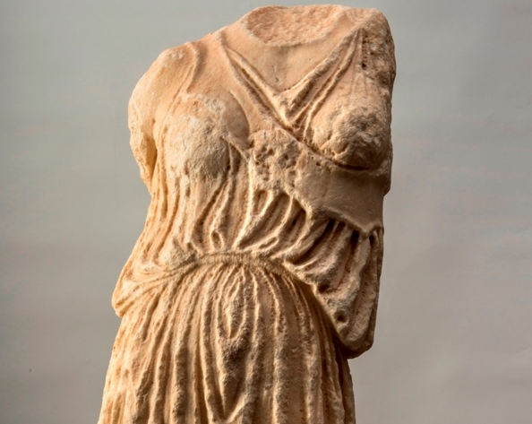 Dea Atena da oggi e per 4 anni al Salinas di Palermo