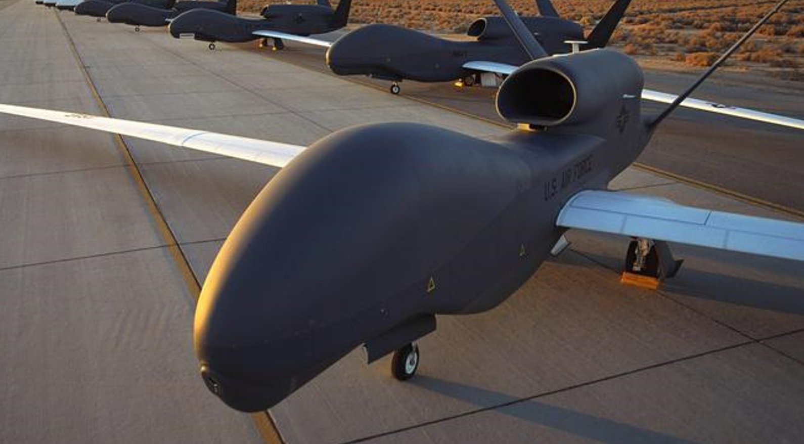 Crisi Russia-Ucraina, timori di guerra, la Sicilia in prima linea con i Global Hawk