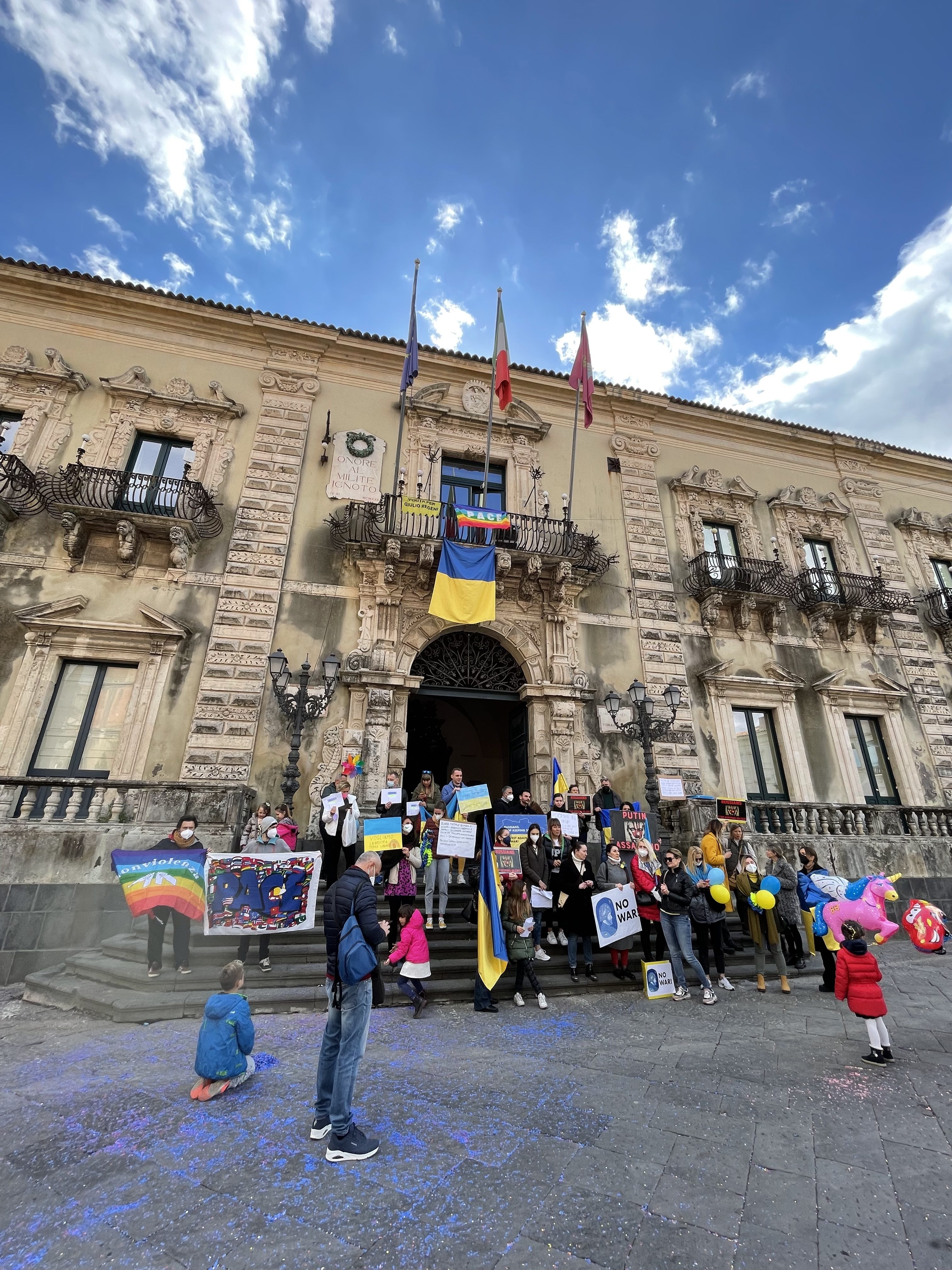 Acireale, manifestazione contro la guerra in Ucraina