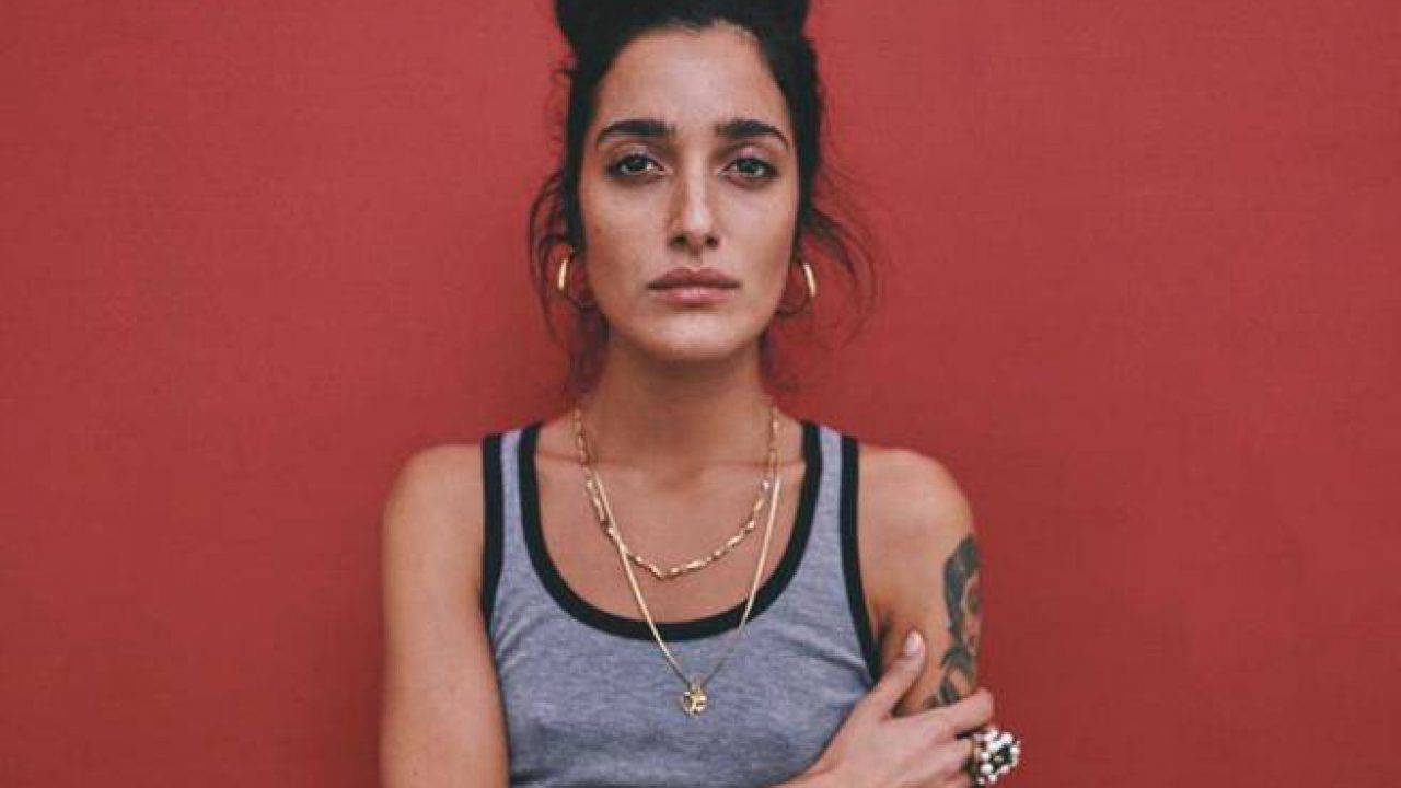 Levante contro il medico su Instagram: “Non ha visitato mia figlia con il mio compagno”