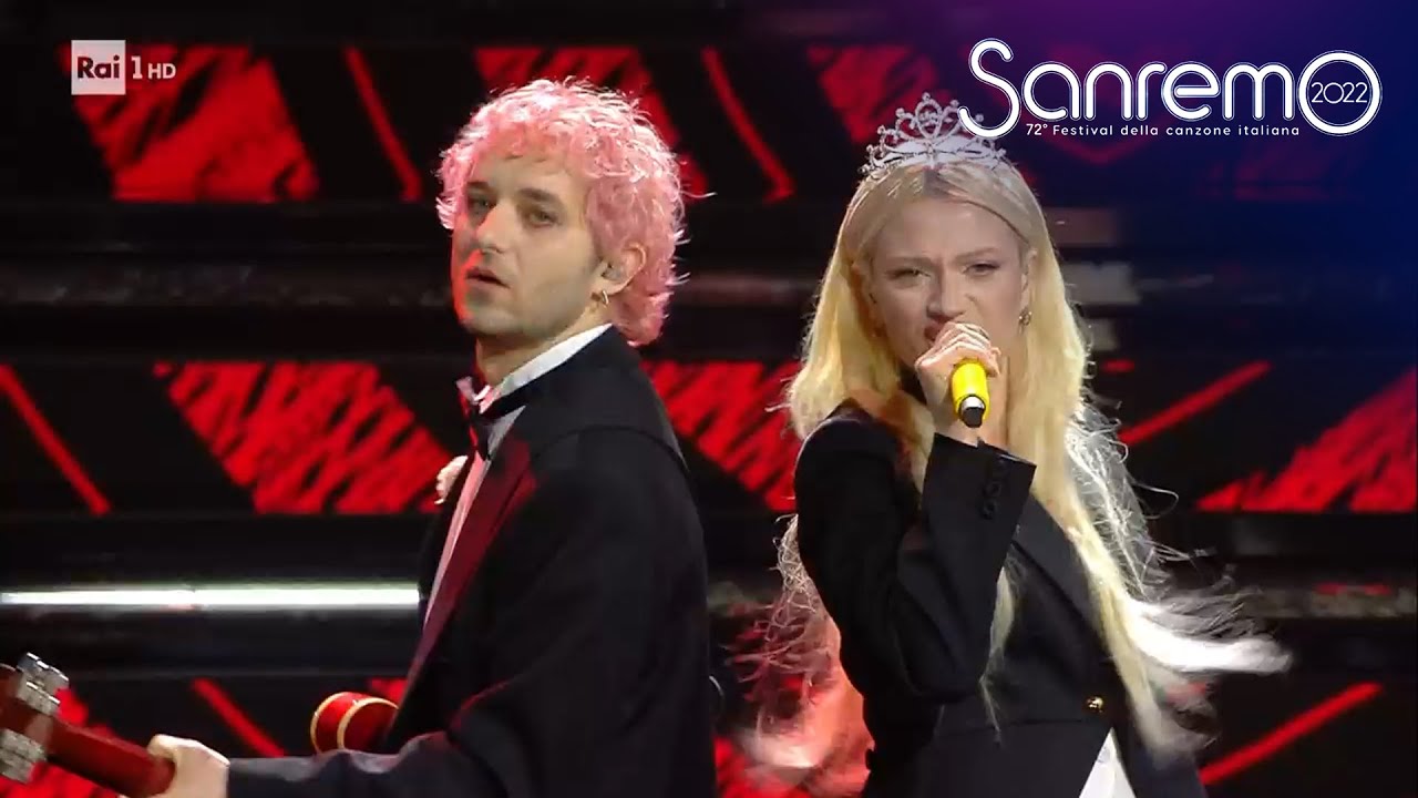 Sanremo 2022, protesta ambientalista di Cosmo e La Rappresentante Di Lista