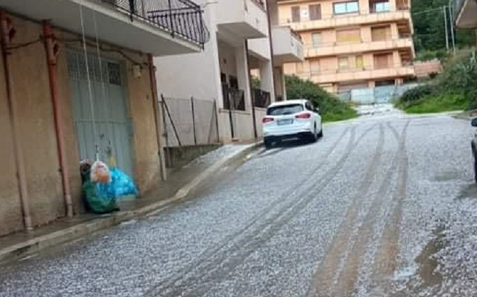 Vento, pioggia e neve a bassa quota nel Palermitano