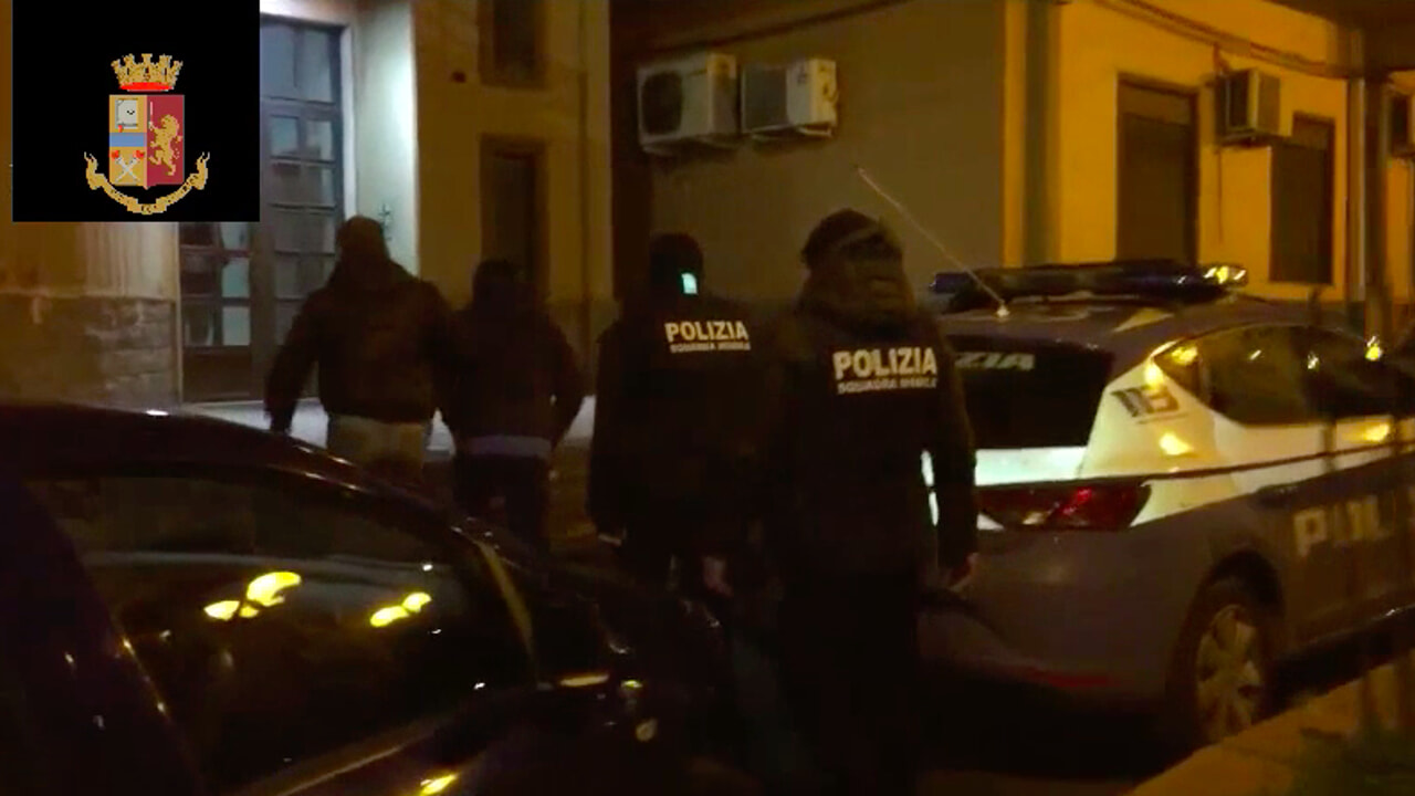 Adrano, operazione “Third Family”, 21 arresti per mafia, droga, armi e un tentato omicidio