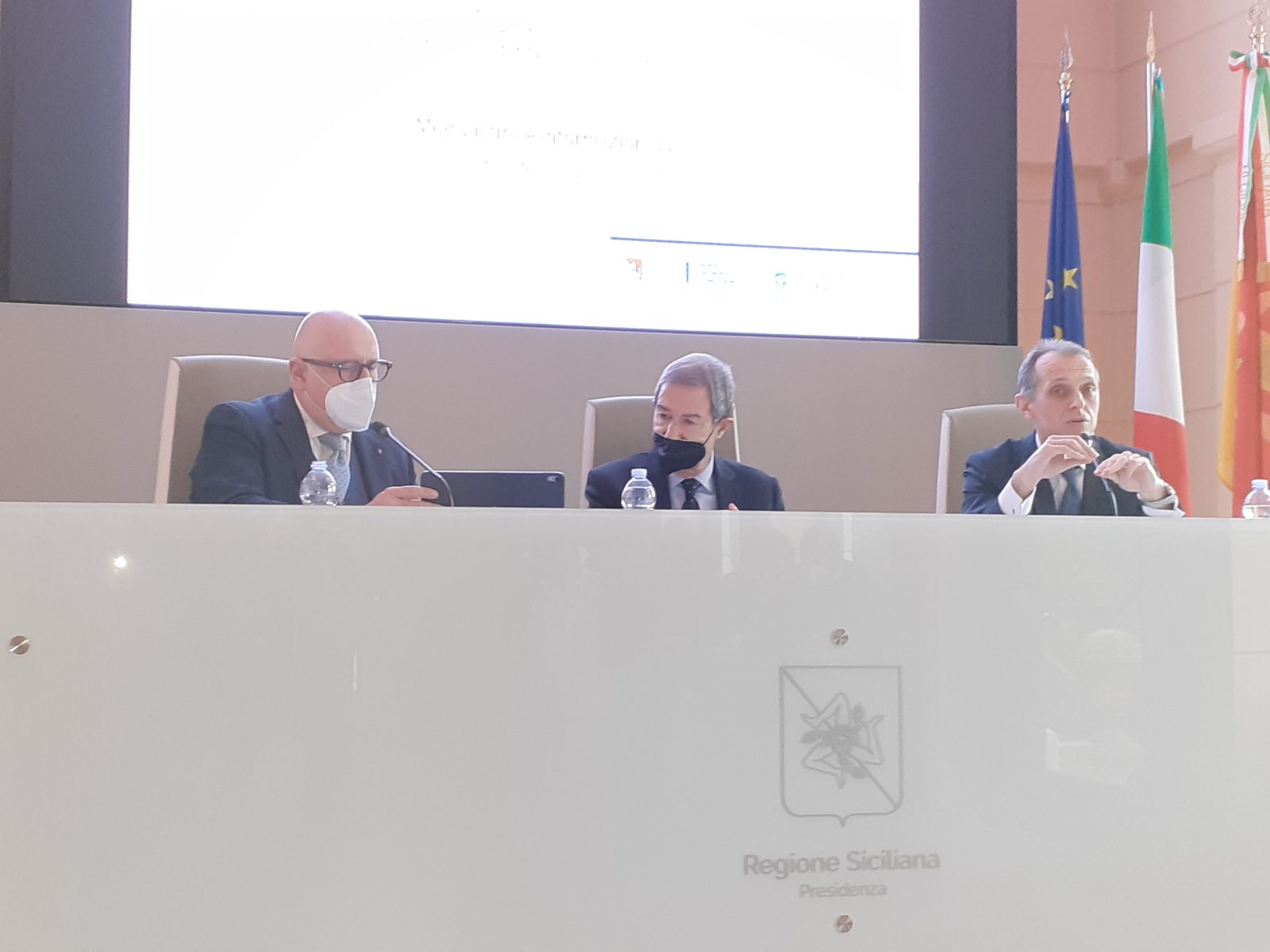 Beni confiscati, la strategia della Regione in tre punti