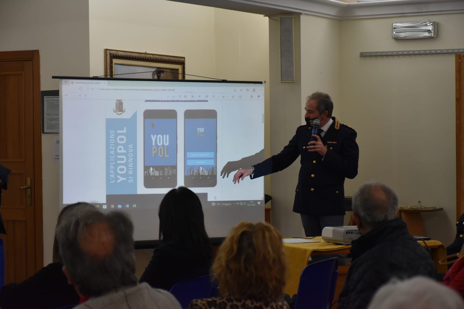 Palermo, la polizia promuove l’app “Youpol” nelle Madonie Palermo, la polizia promuove l’app “Youpol” nelle Madonie