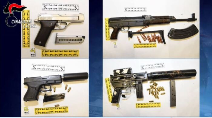 Mafia a Catania, arsenale da guerra nascosto a San Cristoforo: un arresto nel clan Nizza Mafia a Catania, arsenale da guerra nascosto a San Cristoforo: un arresto nel clan Nizza