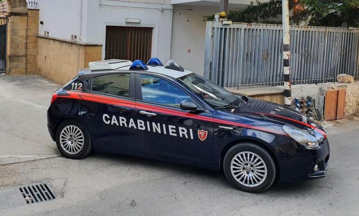 Cadavere trovato nel camion della differenziata, indagini in corso