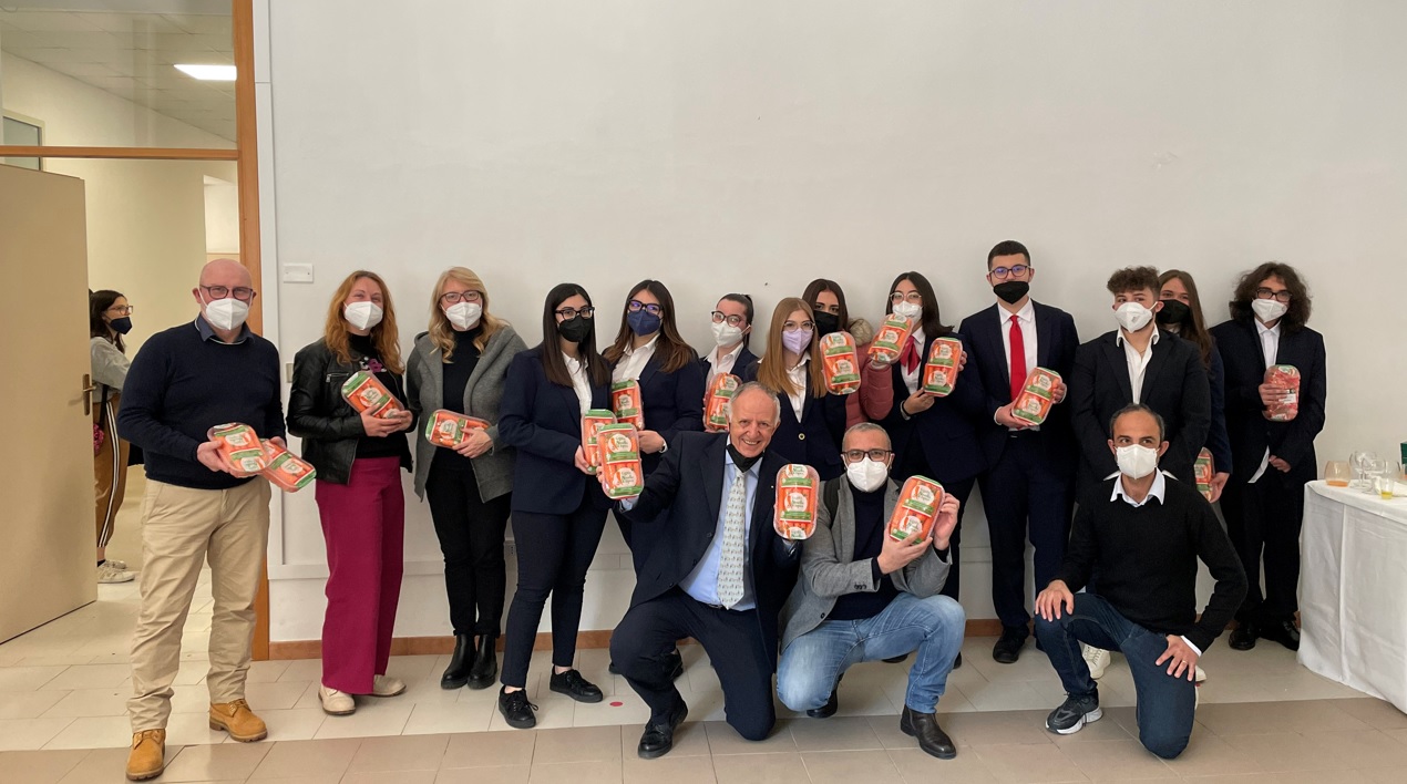 Vittoria, la scuola incontra le eccellenze ortofrutticole del territorio siciliano