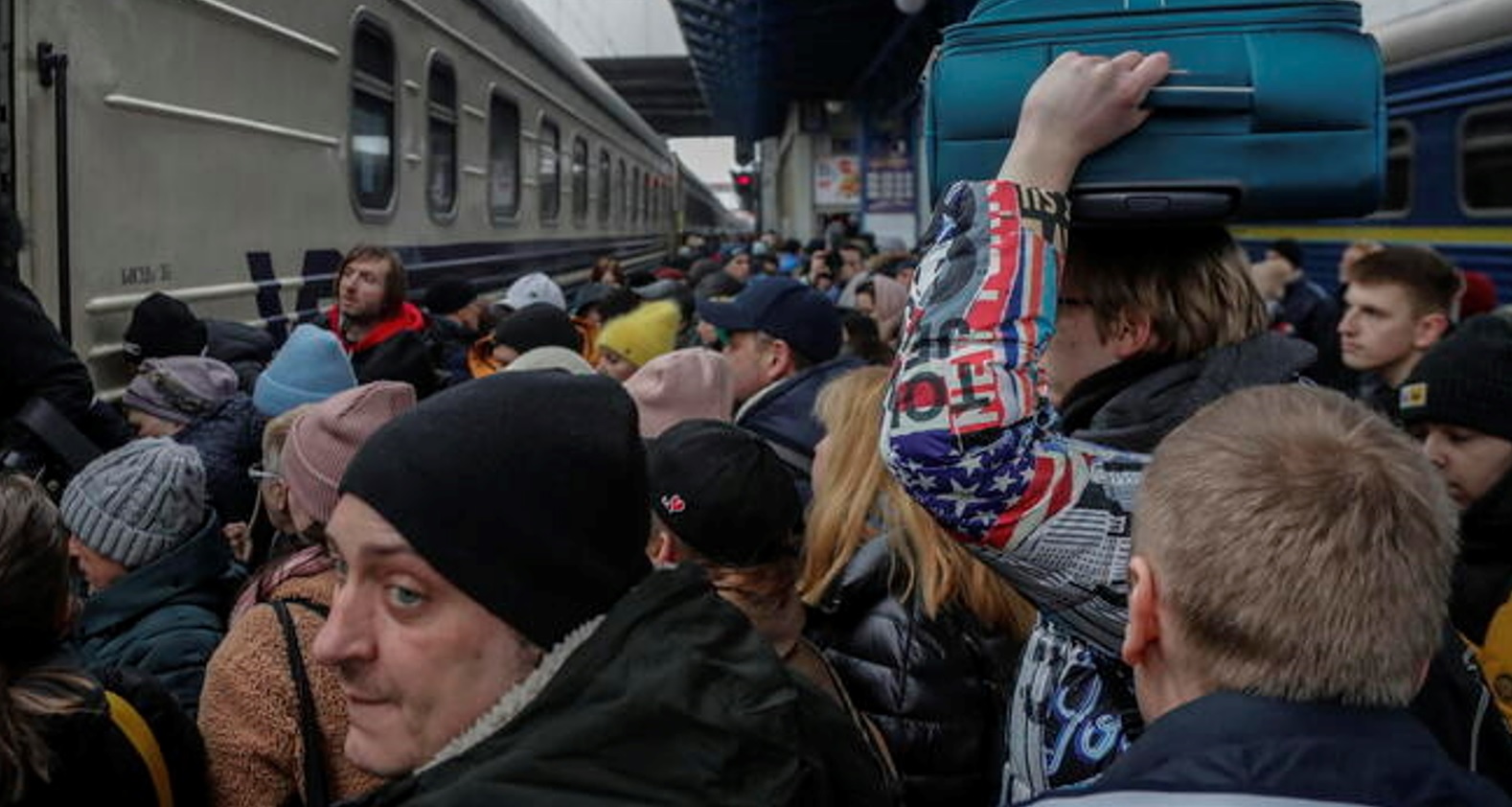 Ucraina, interrotta l’evacuazione di Mariupol per gli attacchi russi
