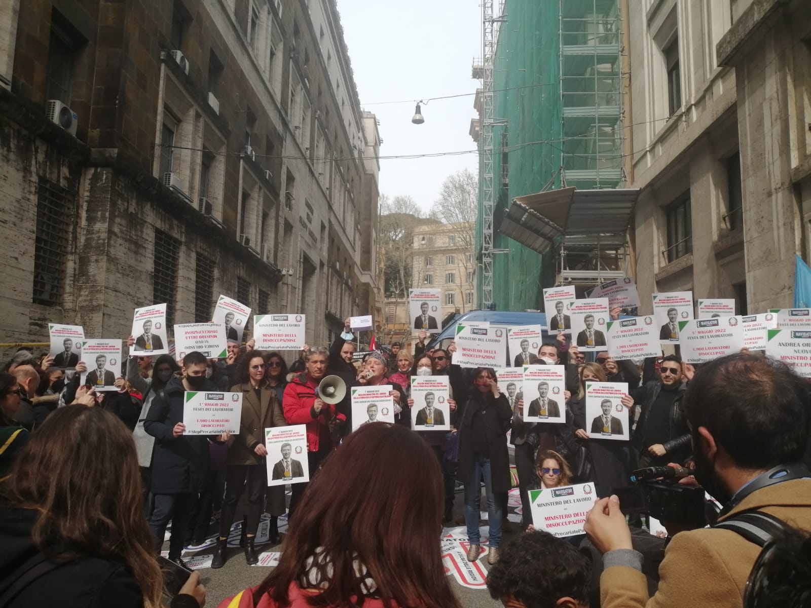 Navigator, contratto in scadenza il 30 aprile, protesta a Roma