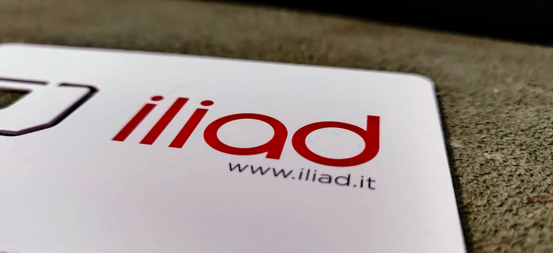 Antitrust, multa di 1,2 milioni a Iliad: “Poca chiarezza sul 5G”