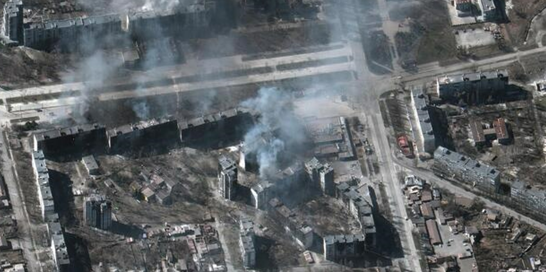 Guerra Ucraina, la Russia blocca aiuti a Mariupol, Zelensky: “100mila in trappola”