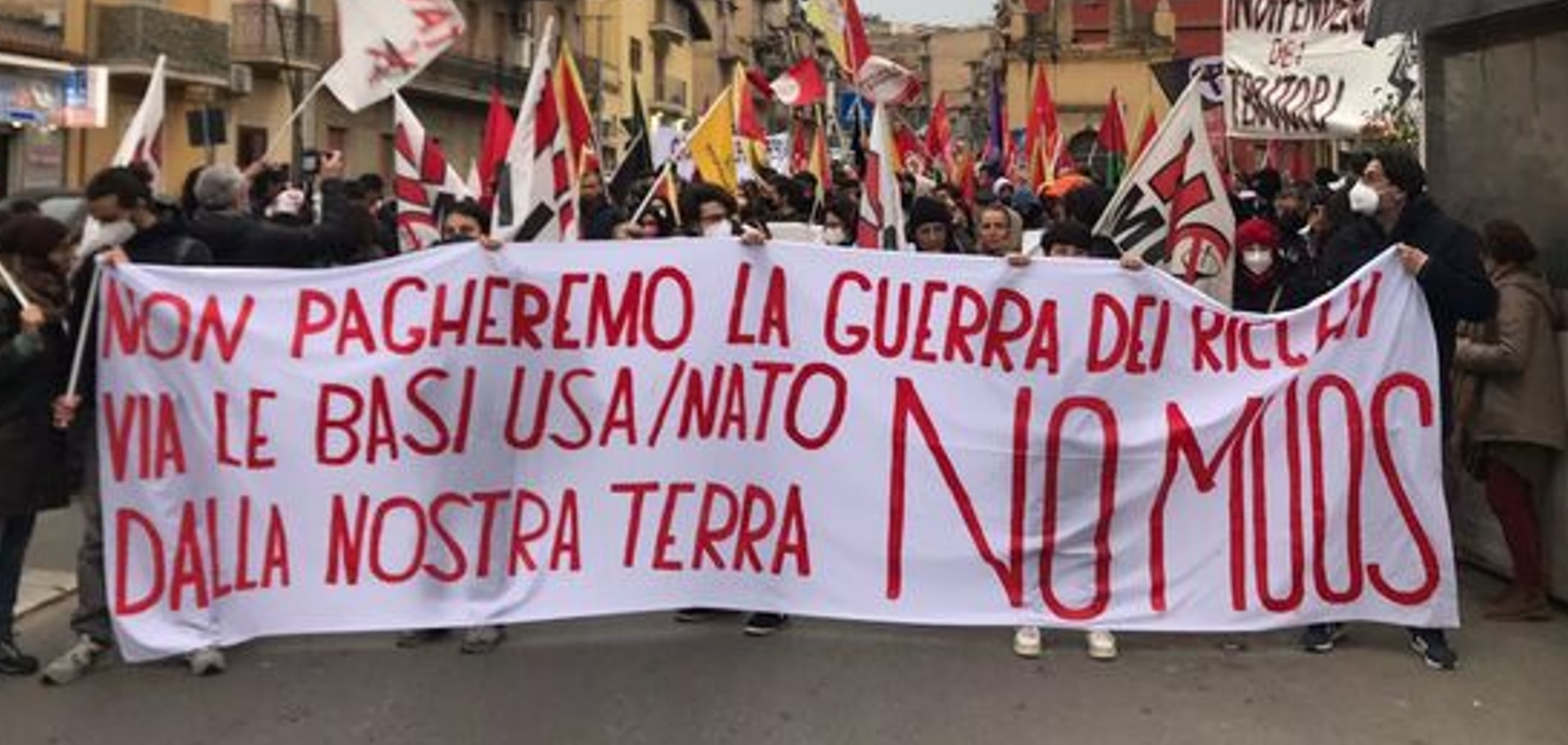 Proteste a Sigonella, “Con base militare NATO, Sicilia corre pericoli”