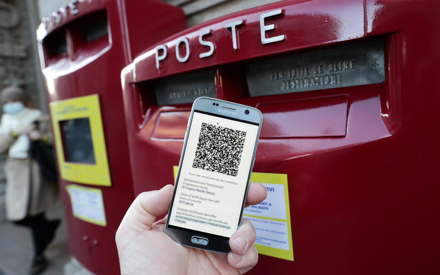 Spese postali, ecco quanto si spende in Sicilia