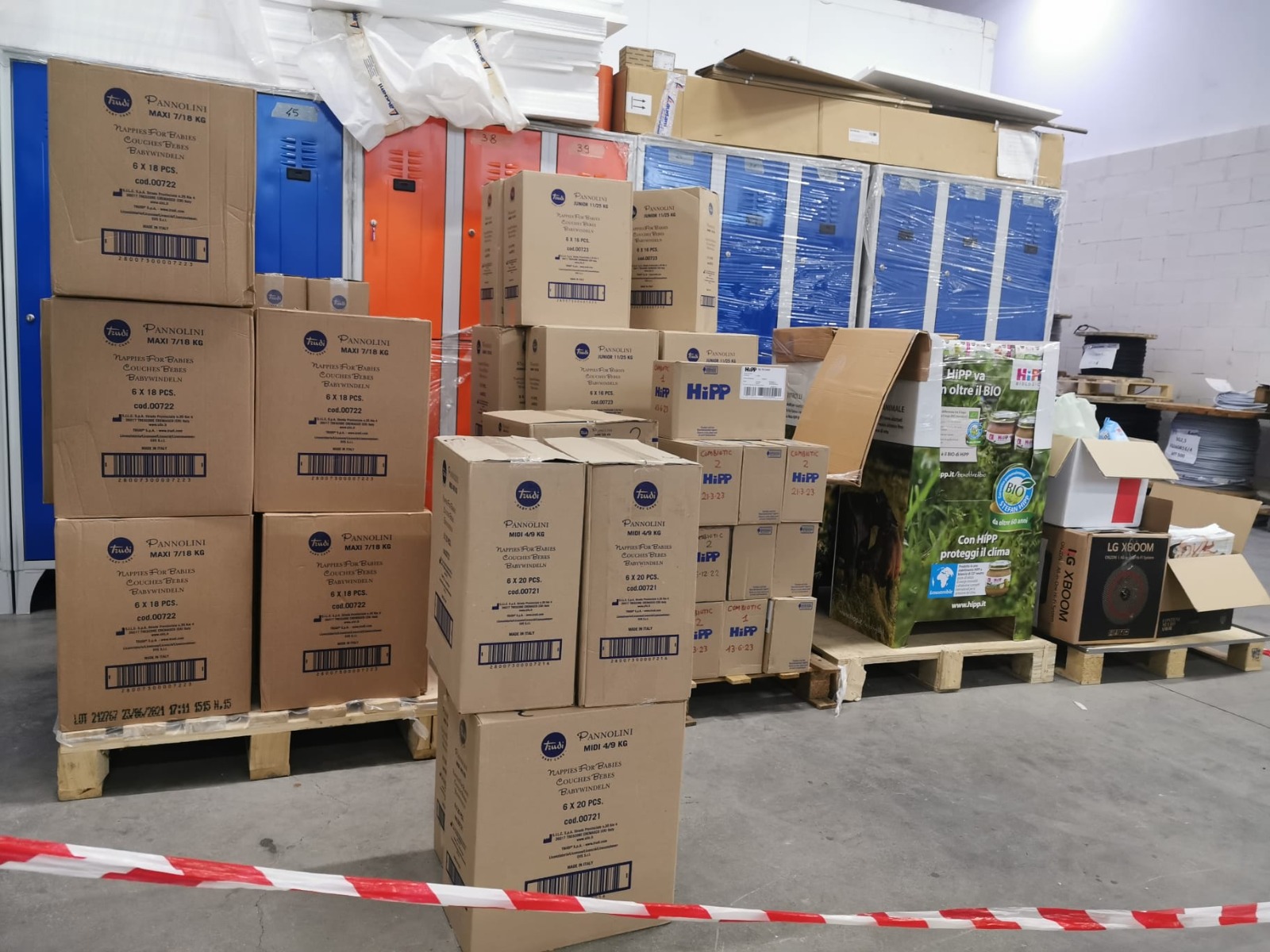 Ucraina, due tir con 1,5 tonnellate di aiuti umanitari in partenza da Catania