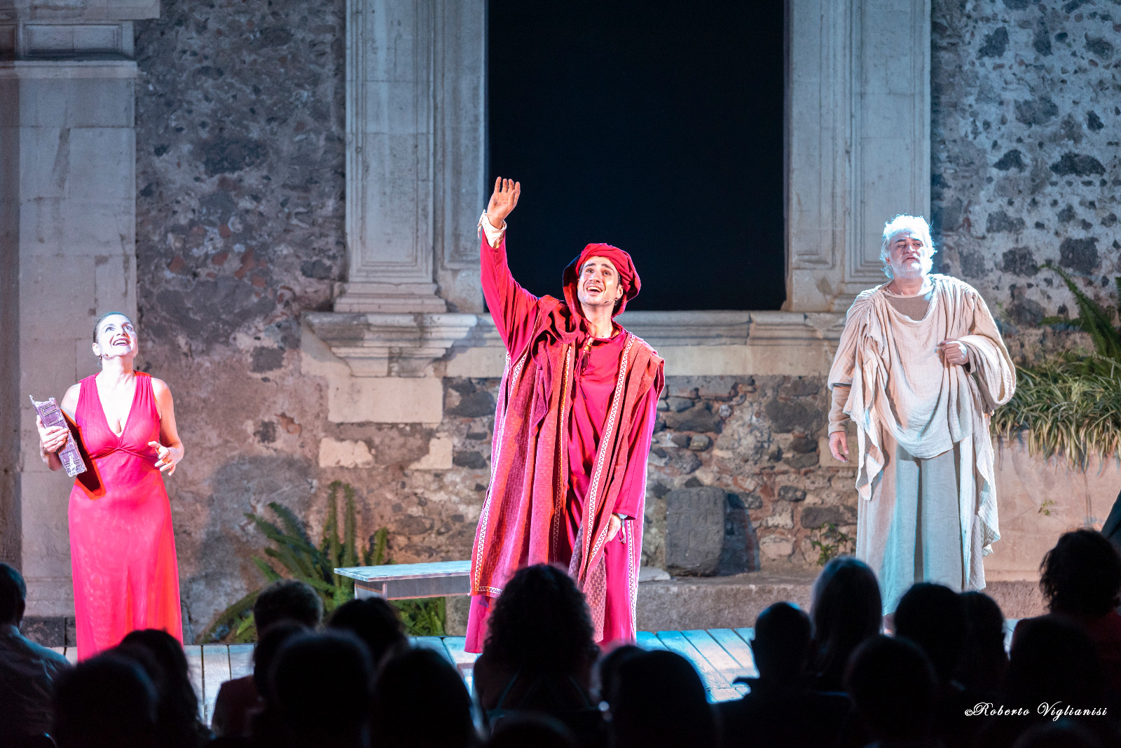 Al Teatro Val D’Agrò di Santa Teresa (ME) in scena Inferno – Suite per Dante