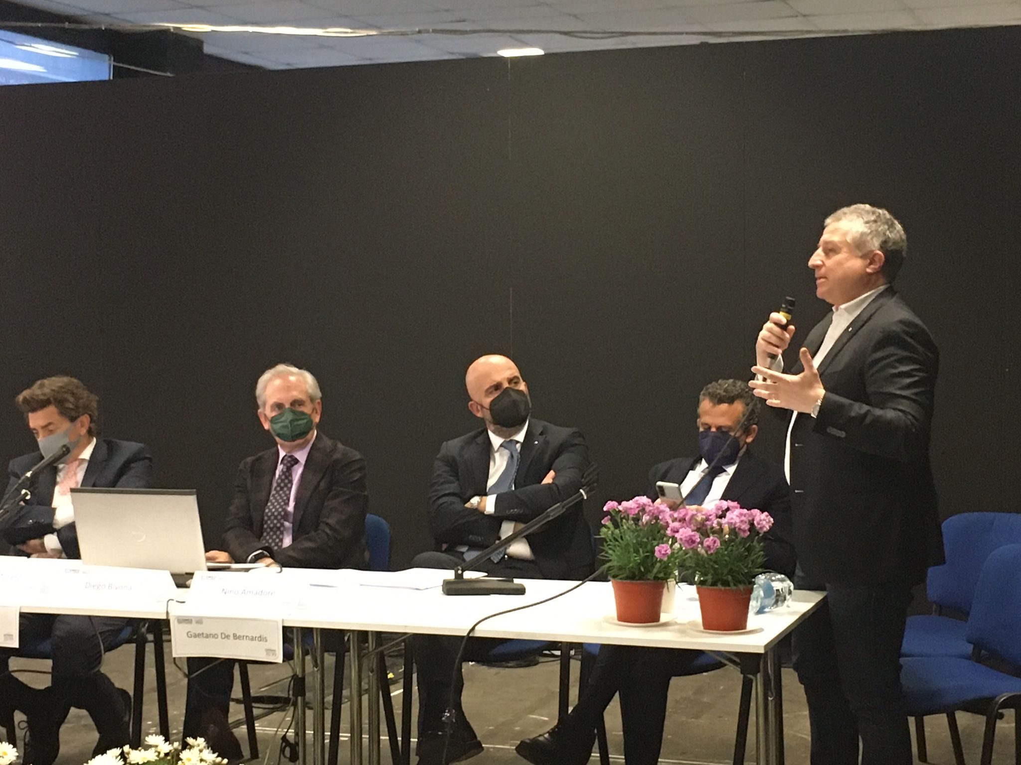 Transizione energetica, le aree industriali siciliane ostacolate dai “no”