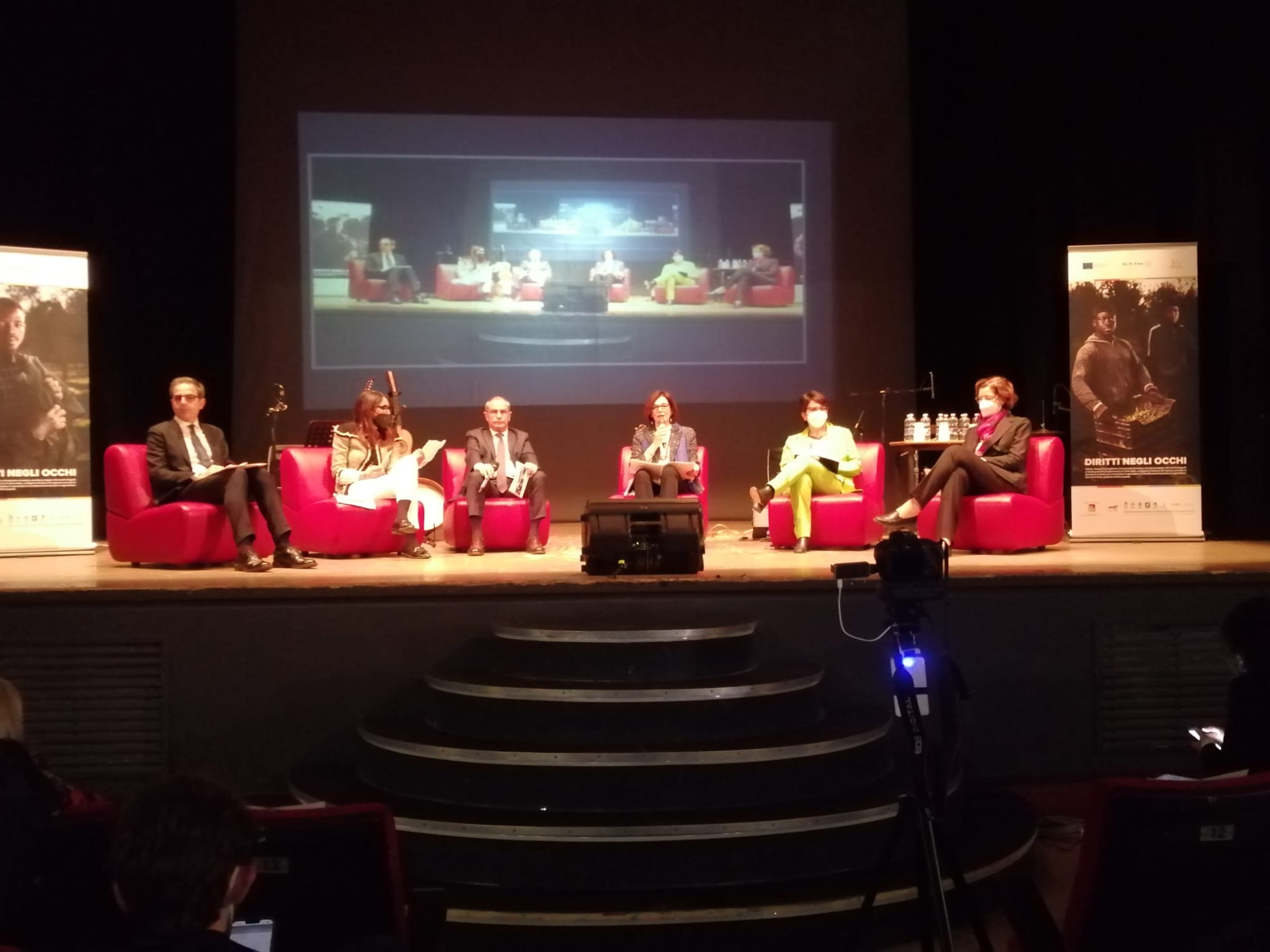 Diritti negli Occhi, caporalato e riscatto degli “invisibili”