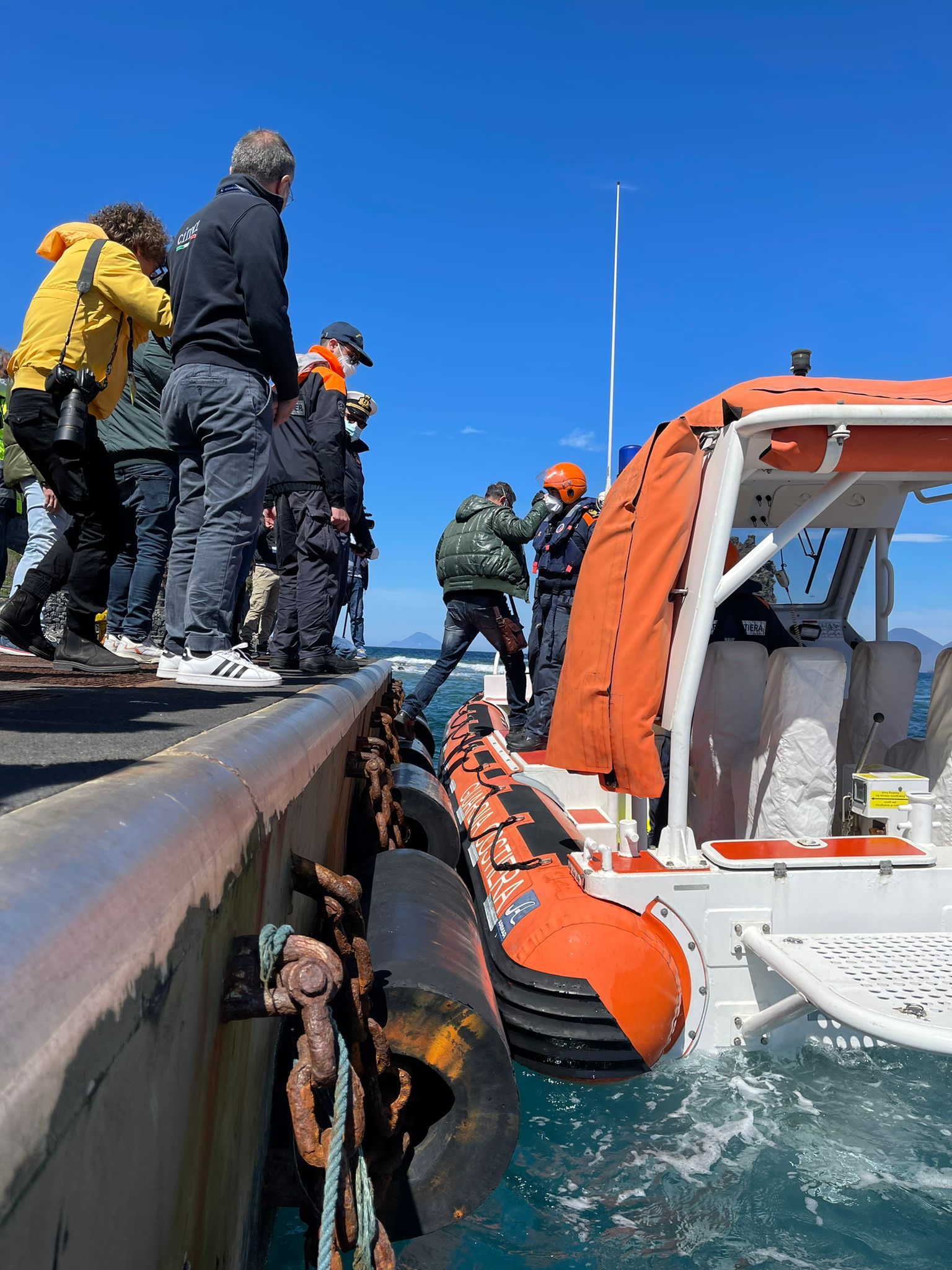 Vulcano, priorità alla sicurezza a tutela di popolazione e turisti