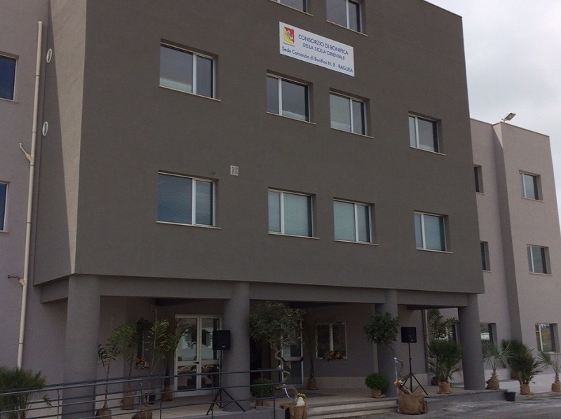 Consorzio di bonifica di Ragusa, i sindacati “vedono nero”