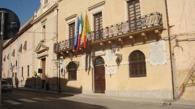 Canicattì in dissesto finanziario, riscossione al di sotto del 30%