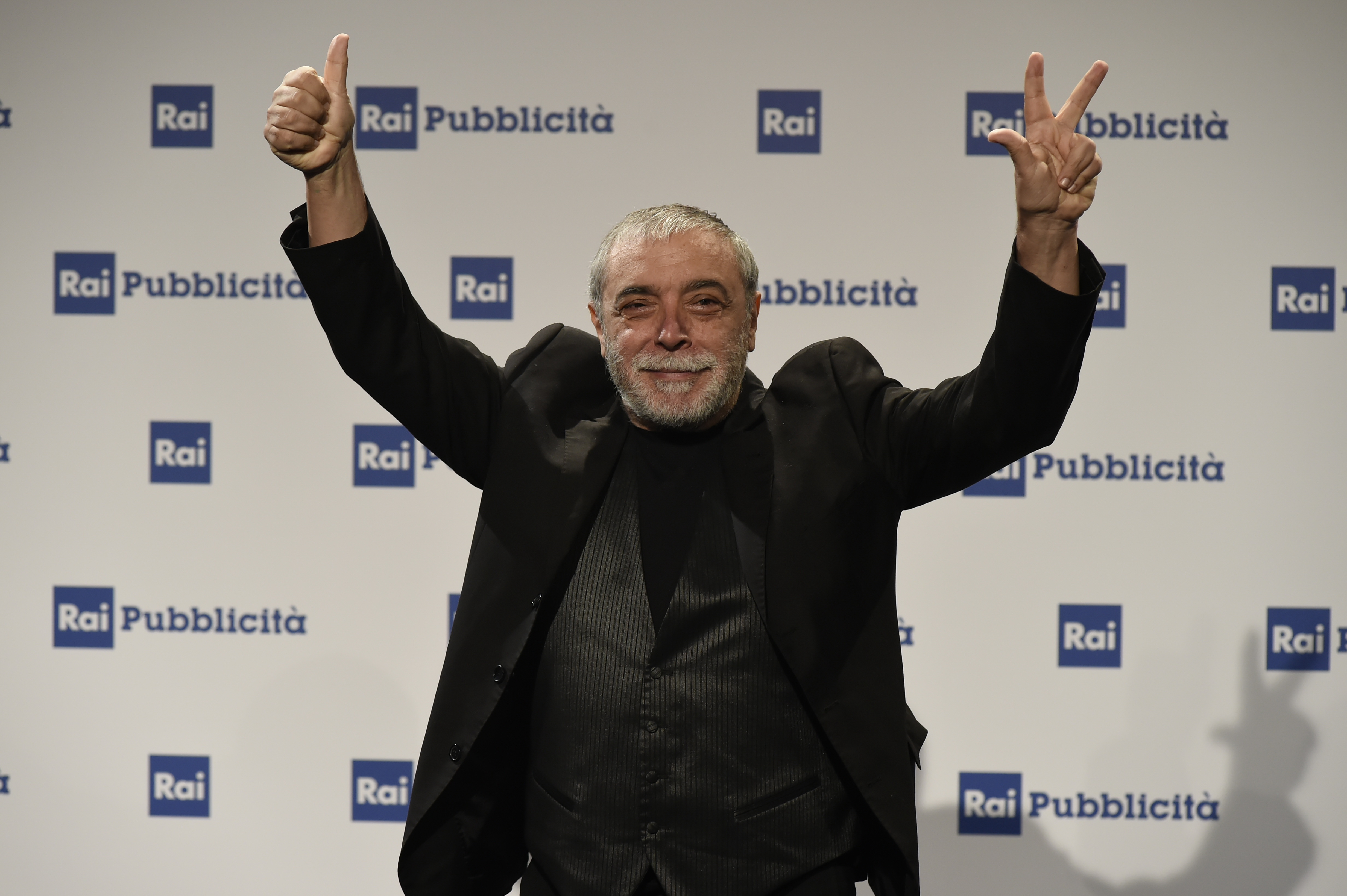 Nino Frassica rischia di morire sul set di Don Matteo, Terence Hill gli salva la vita