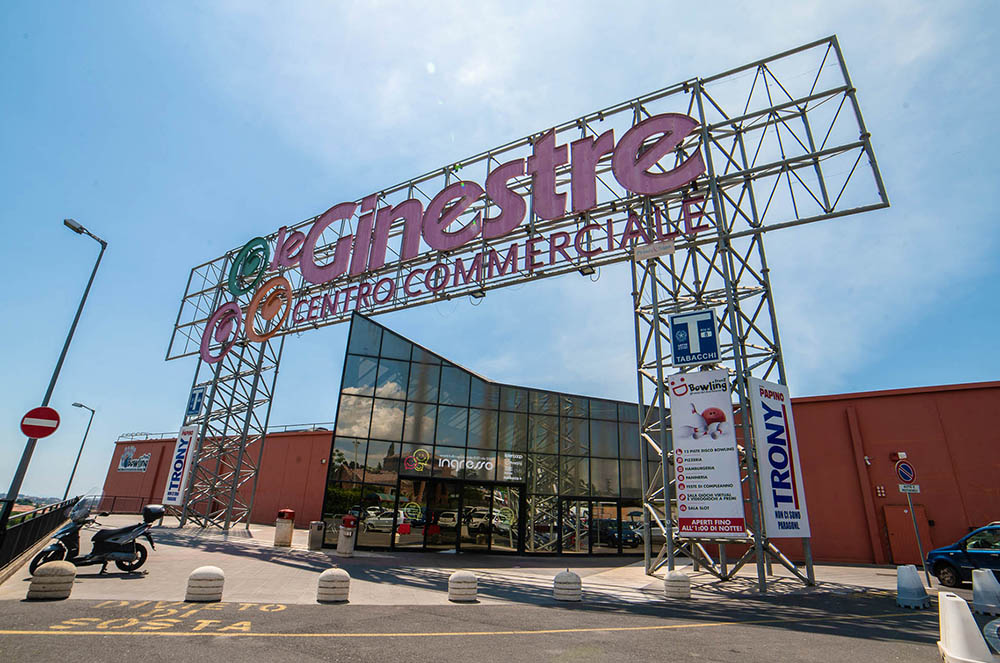 “Spendiamoci per le Scuole”, al via a Le Ginestre lo shopping consapevole per gli studenti