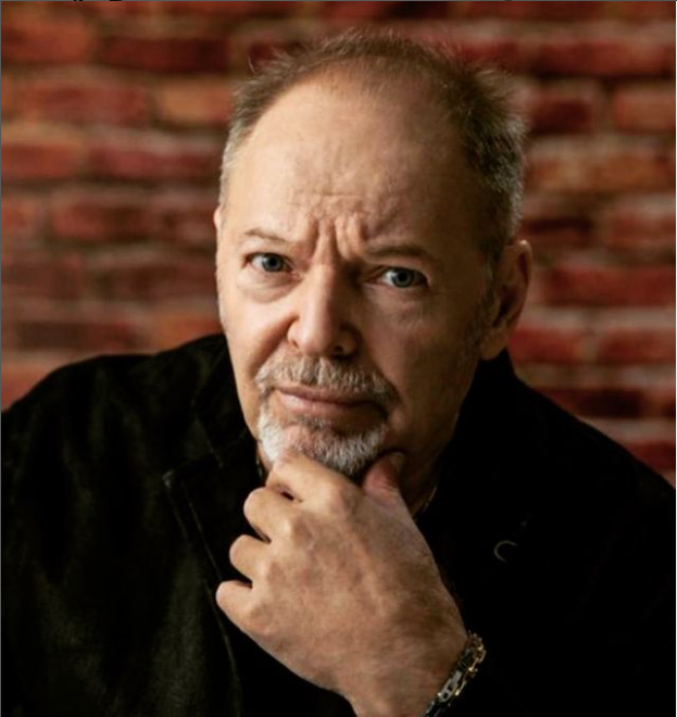 Tv: a Vasco Rossi il primo Telegatto rinnovato e sostenibile