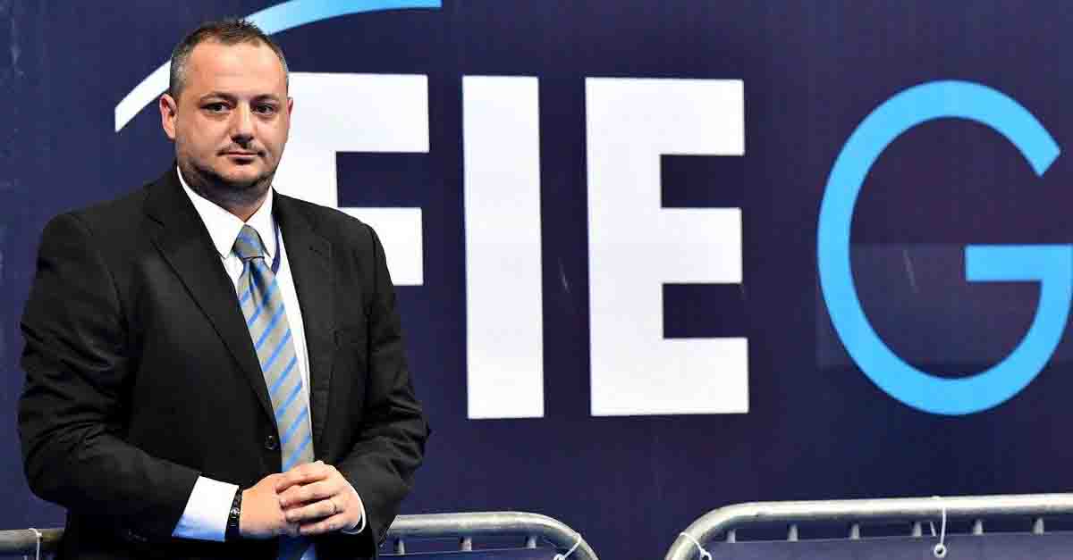 Molestie a una ragazzina: indagato l’arbitro mazarese di scherma Emanuele Bucca